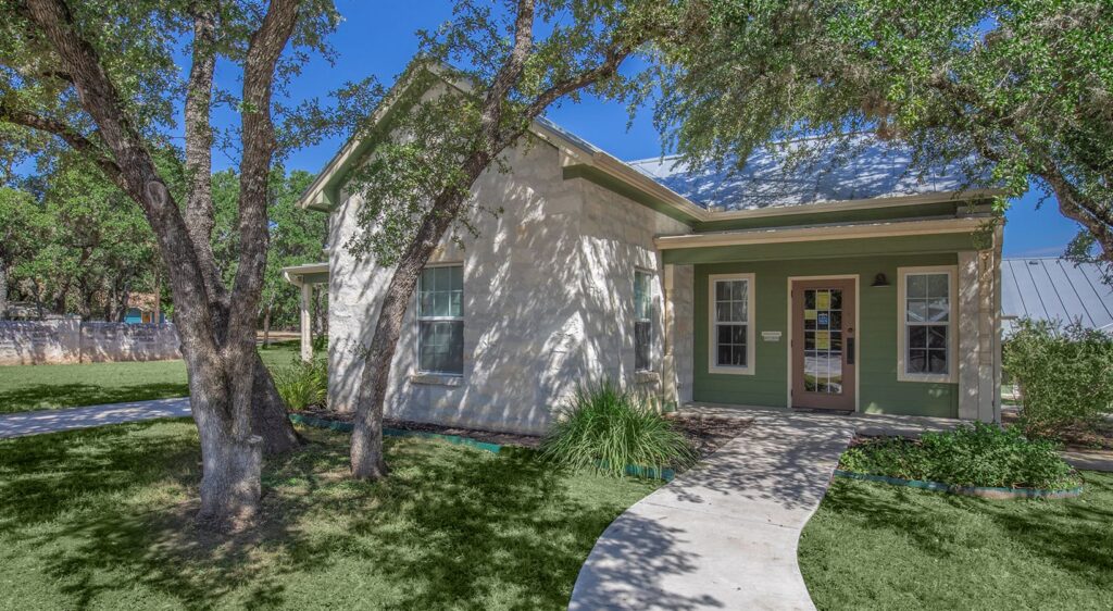 Creek View Apartments