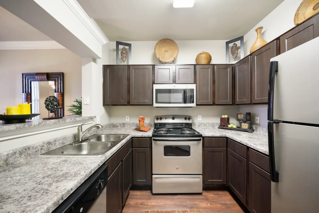 River Pointe — kitchen